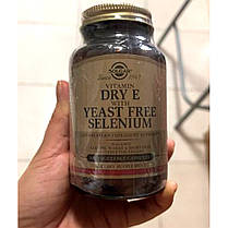 Вітамін Е Solgar Dry Vitamin E with Yeast Free Selenium 100 veg caps, фото 3