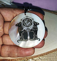 Колье с натуральным перламутром с изображениями египетской символики студии www.LadyStyle.Biz