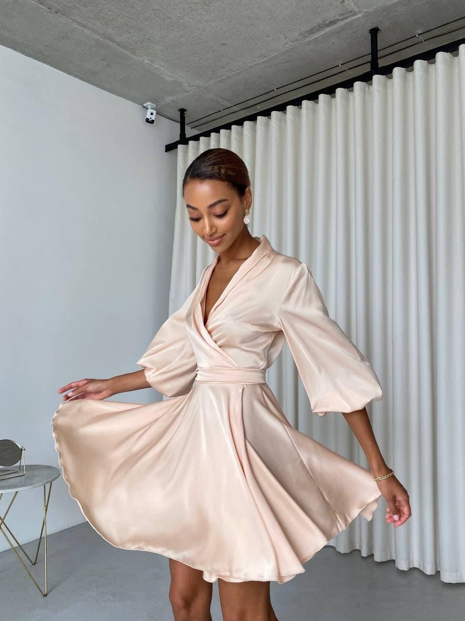 Сукня міні Stileo жіноча гарна ніжна з шовку на запах з пишною спідницею різні кольори Smdi7172