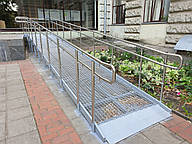 Огорожа пандуса для інвалідів з нержавіючої сталі