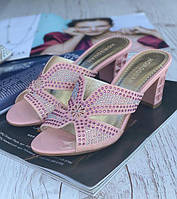 Панталети шлепанці рожеві яскраві жіночі 36 37 38 39