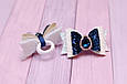 Бантики для волосся Біло-сині з екокожі з брошкою набір 4 шт, фото 3