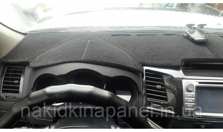 Накидка на панель приладів TOYOTA Fortuner (AN50-60, ), 2005+