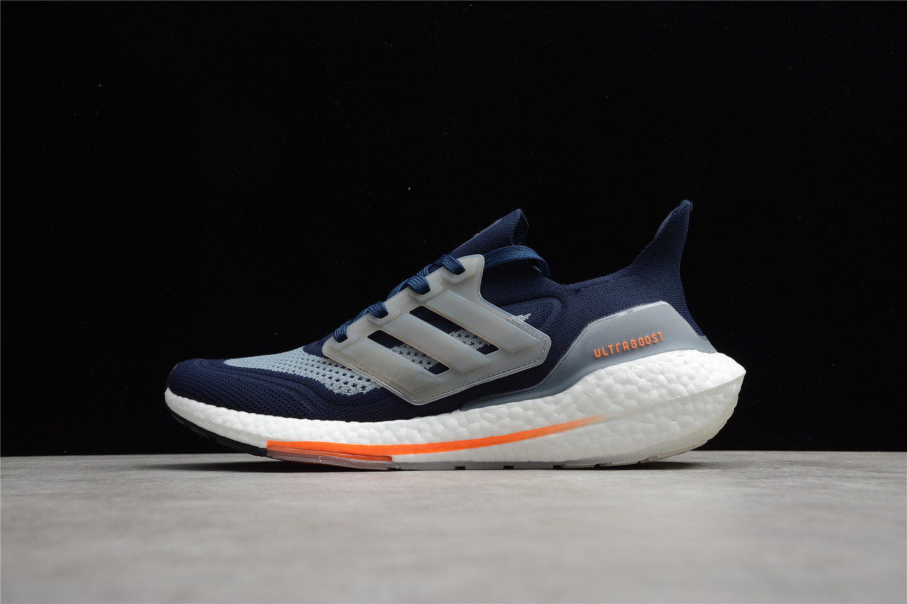 Кросівки чоловічі Adidas Ultraboost 21 / ADM-3679