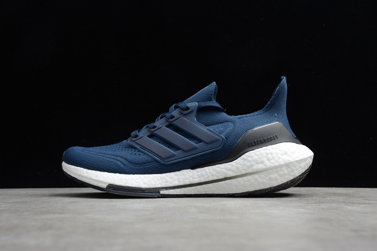 Кросівки чоловічі Adidas Ultraboost 21 / ADM-3687