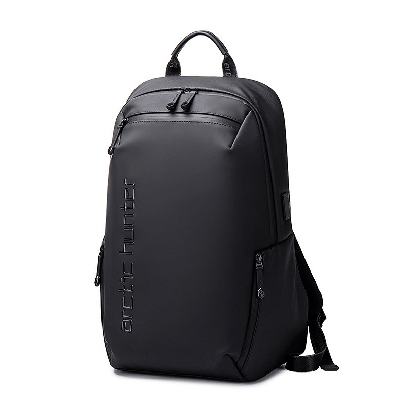 Городской рюкзак Arctic Hunter B00423, с USB портом и карманом для ноутбука до 15,6", 23л