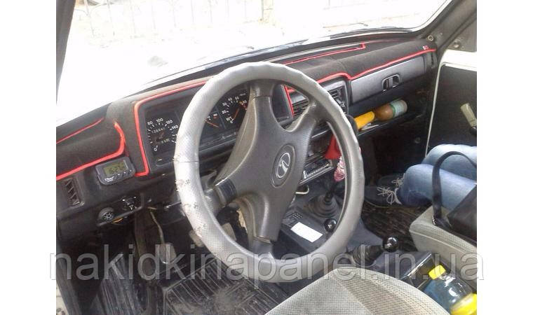 Накидка на панель приладів ВАЗ LADA Niva, 2010+