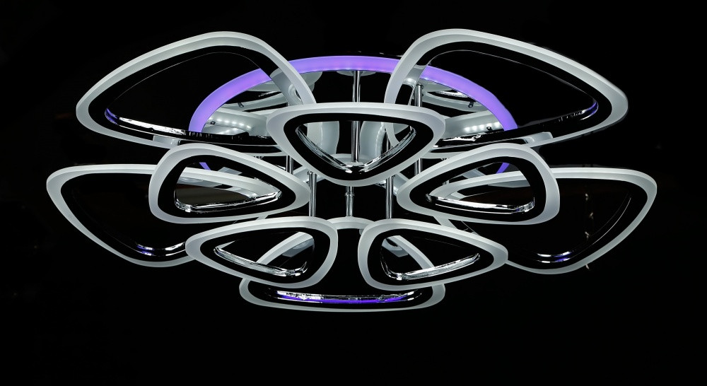 Яскрава світлодіодна люстра в хромі LK109/5+5 LED (CHROME), фото 1