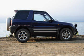 Амортизатор задній Toyota RAV-4 від 1994 р. з двигуном 2.0 (Стійки Тойота Рав 4), фото 3