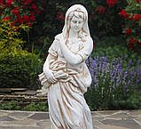 Садова скульптура Богиня зими зі штучного мармуру 83х25x24 см, фото 4
