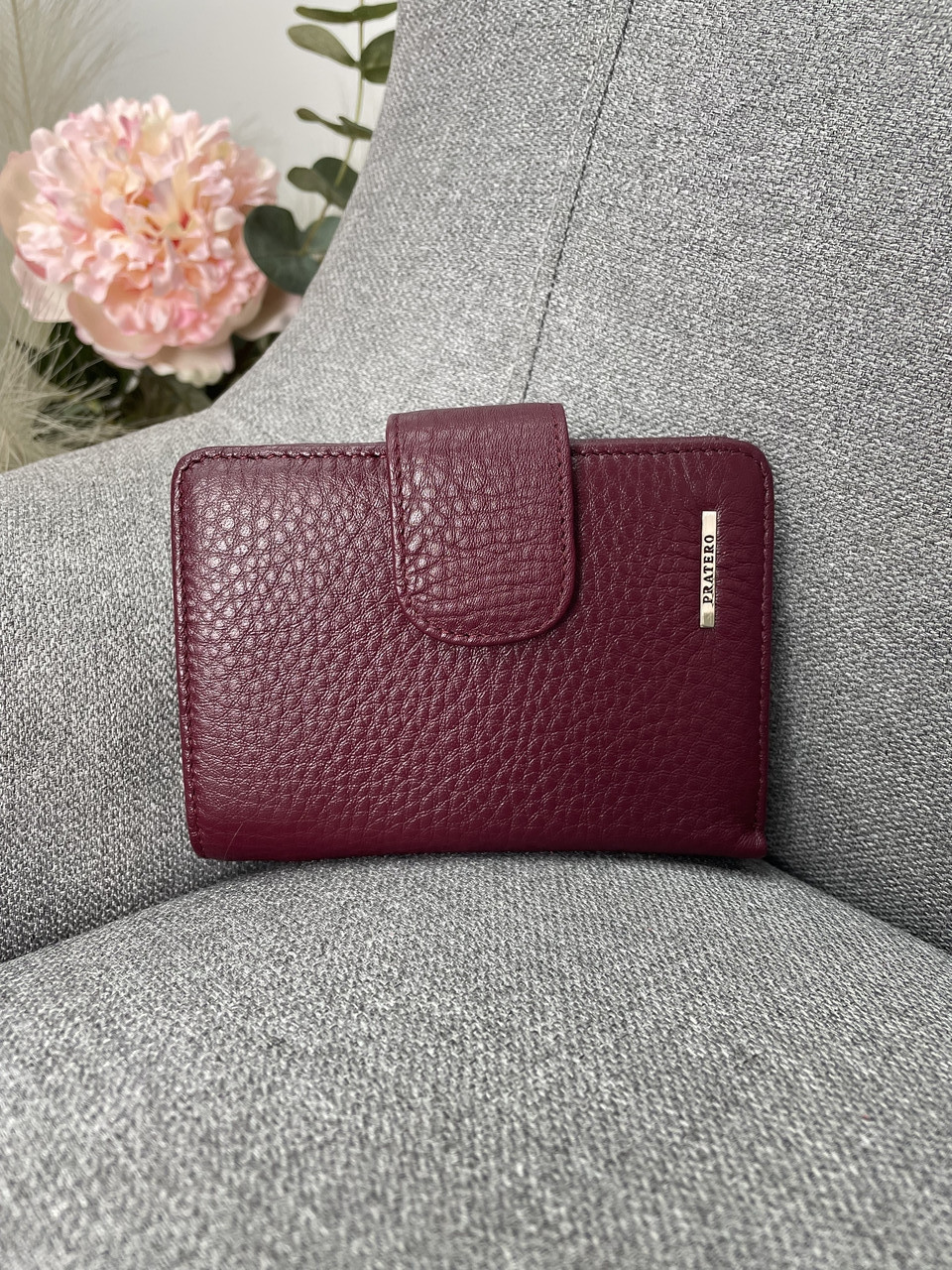 Жіночий шкіряний гаманець Magicbag