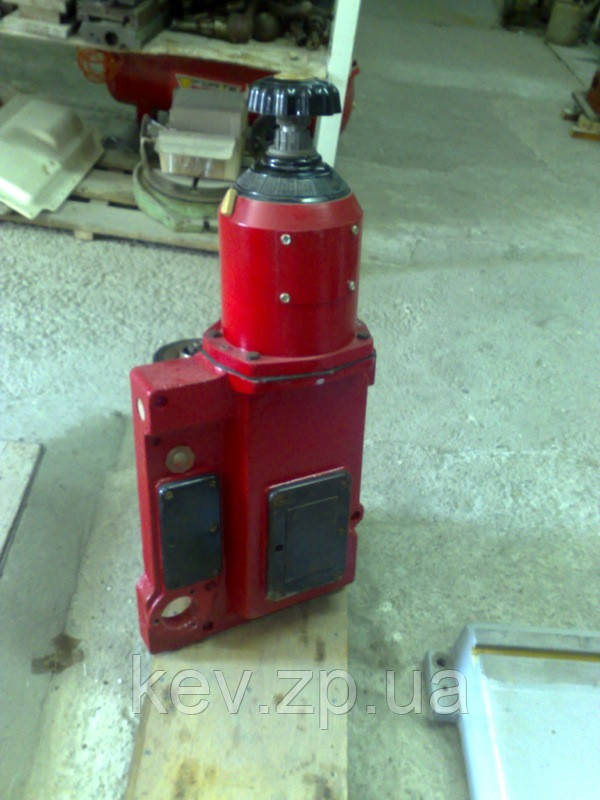 Запчастини 6р13