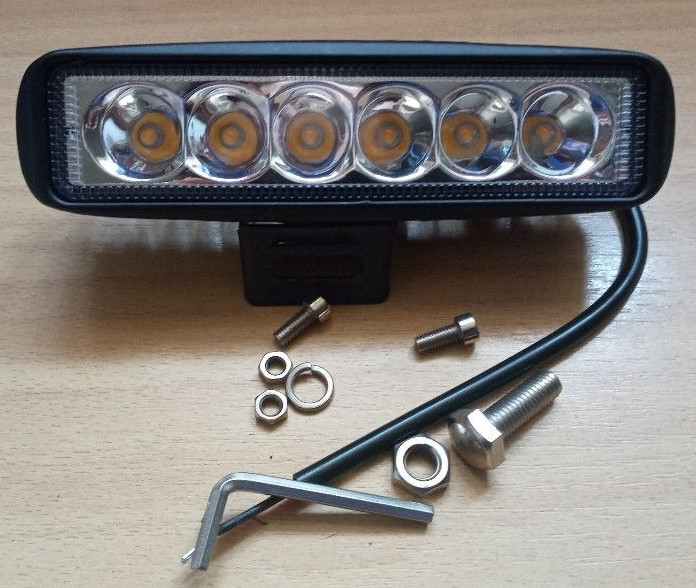 Фара LED прямокутна 18W 6 ламп 150х40х50мм широкі промінь, 12/24V, фото 1