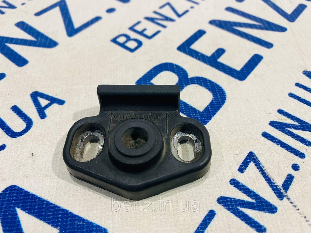 Обмежувач двері багажного відділення Mercedes W164 A2517500189, фото 1