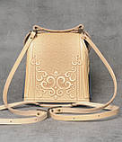 Шкіряний рюкзак ручної роботи, сумка-рюкзак з авторським тисненням в стилі бохо, фото 2