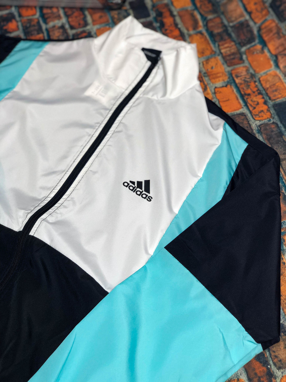 Спортивна куртка чоловіча adidas яскрава стильна модна барвиста весна літо олімпійка