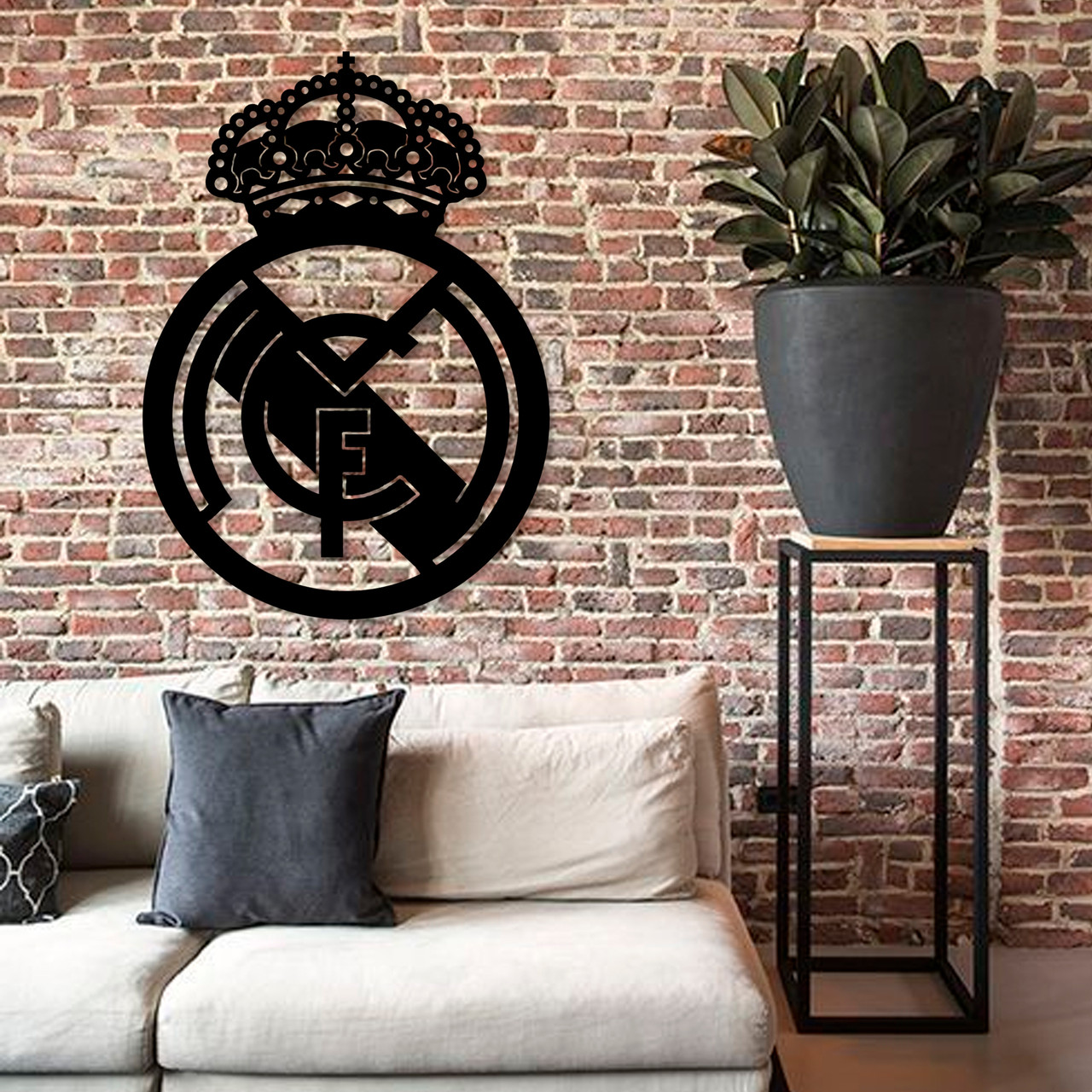 Картина панно з дерева на стіну герб Real Madrid FC