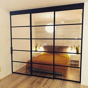 Скляні розсувні перегородки в стилі лофт