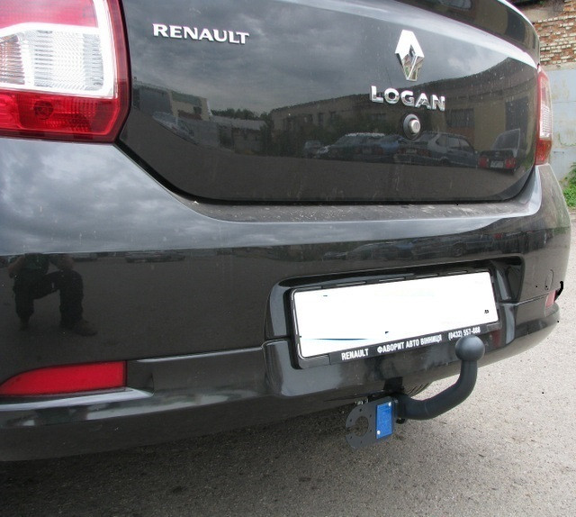Фаркоп на Renault Logan седан (с 2013--) Без подрезки бампера - фото 1 - id-p70044789