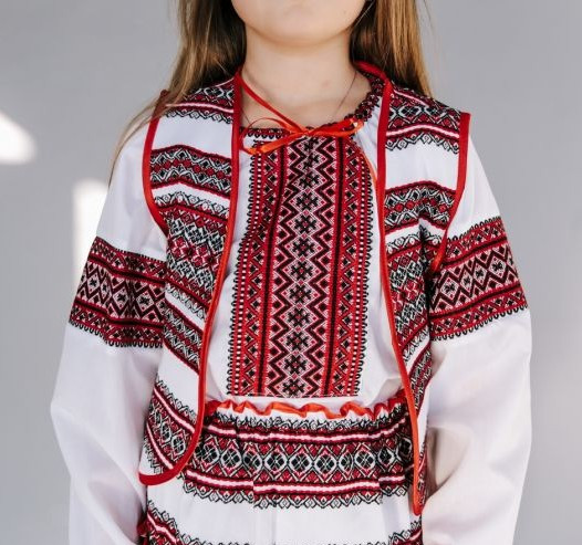 Костюм ЛЬВІВ трійка червона вишивка