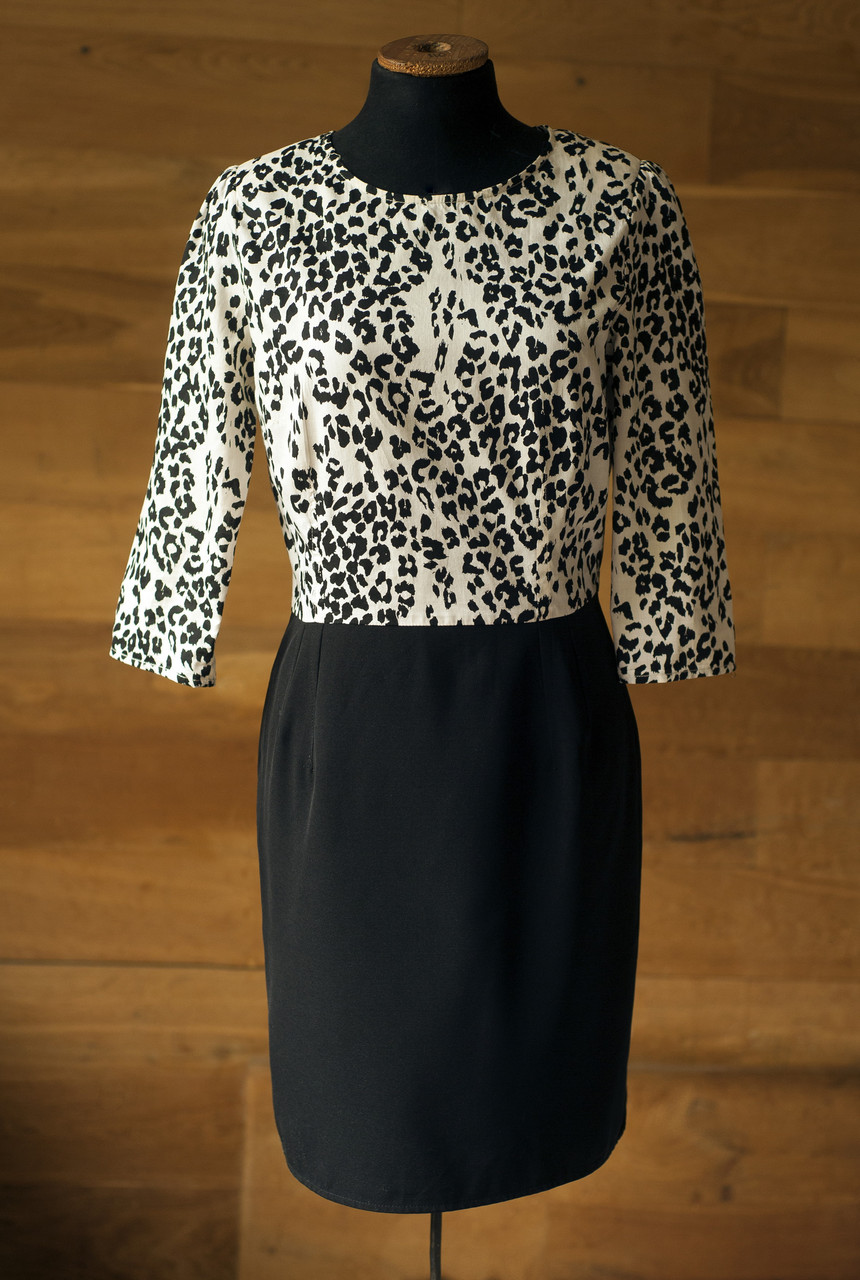 Чорно біле плаття футляр з леопардовим принтом міді жіноче Mango, розмір M