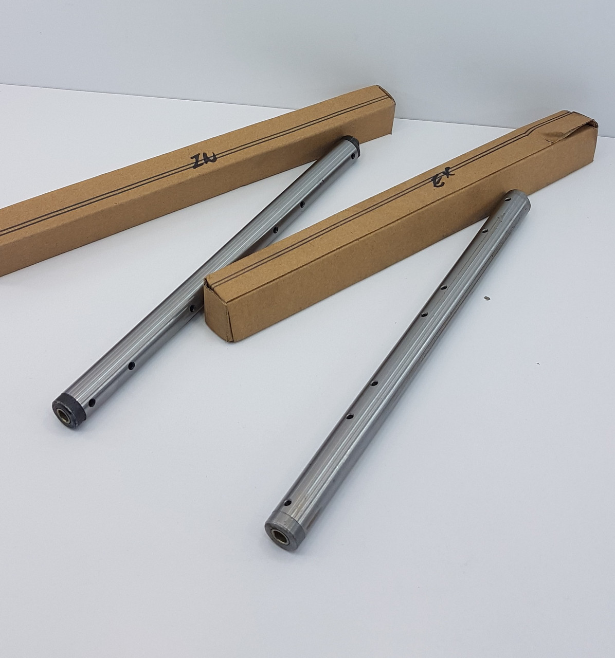 Осі впускних і випускних коромисел (комплект) MATIZ II 0.8 GMP Корея, фото 1