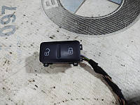 Кнопка блокировки центрального замка Volkswagen Jetta 2.5 2011 (б/у)