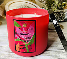 Аромосвічка Bath and Body Works Маракуя й бананові квіти
