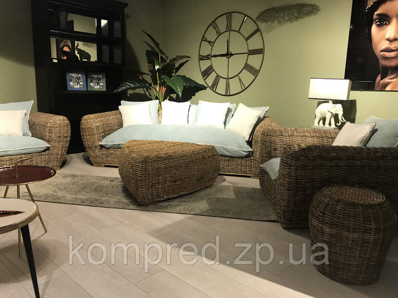 Комплект плетеной мебели 2 софы, кресло и кофейный столик из ротанга - фото 3 - id-p1331885213