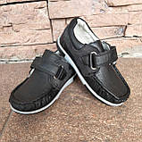 Туфлі-мокасини MAIGI на липучці чорні в дірочку, фото 3