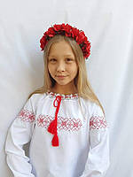 Детские и подросток вышиванка для девочки (с красным орнаментом)