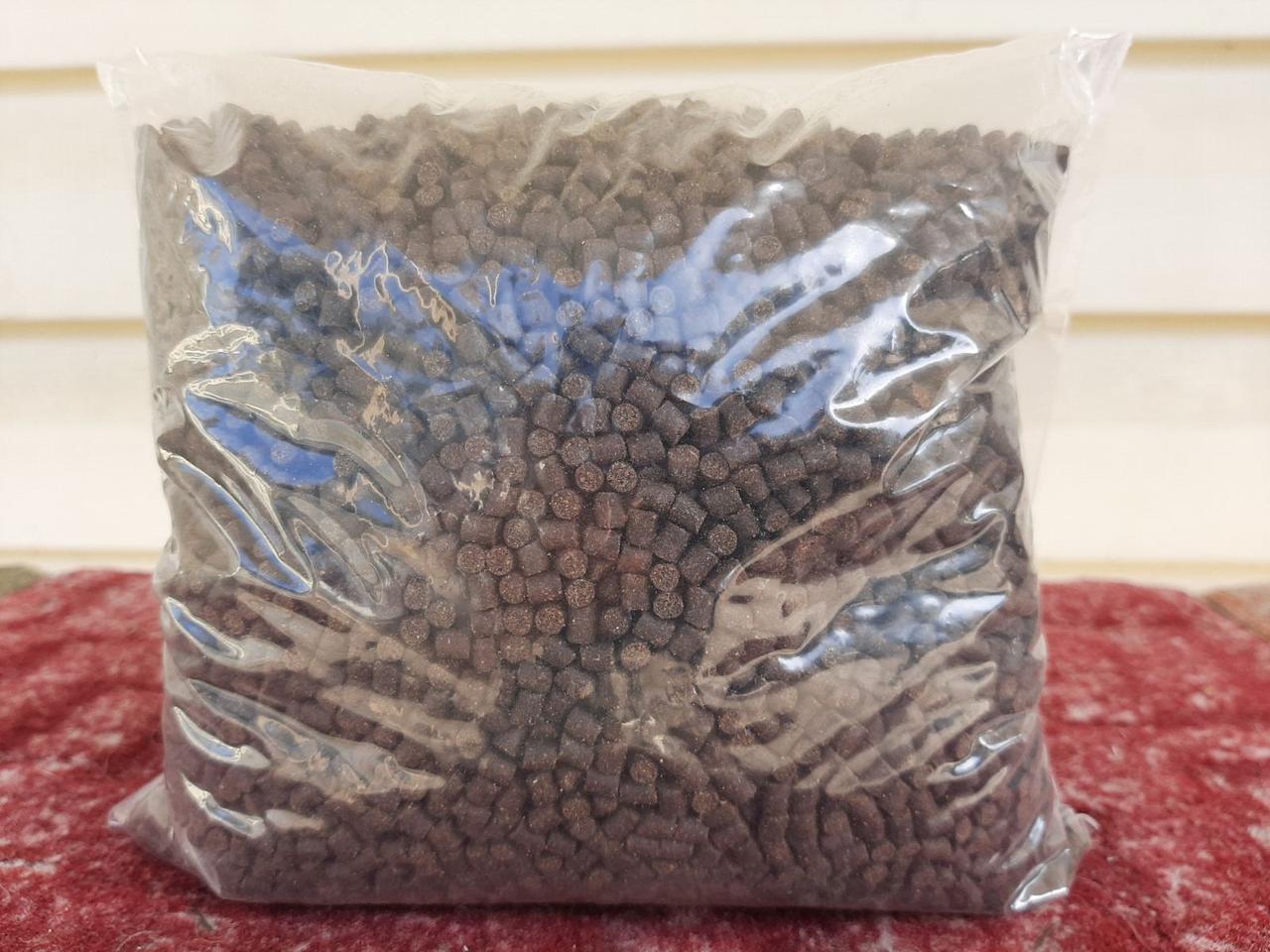 Корм для ставкових риб Aller Aqua Silver, фракція 4.5, S вага 1 кг.(потопаючий)