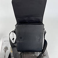 Чоловіча шкіряна сумка месенджер на та через плече на три відділення H. T. Leather чорна, фото 8