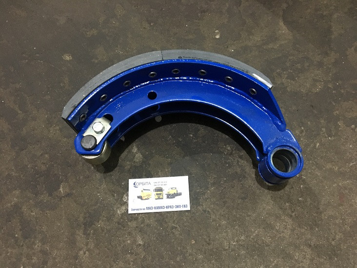 4370-3501091 Колодка гальмівна МАЗ 4370 ЗУБРЕНОК передаючи ліва з накладками ШКЯМ470.00.000-01, фото 1