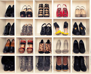 Жіноче взуття