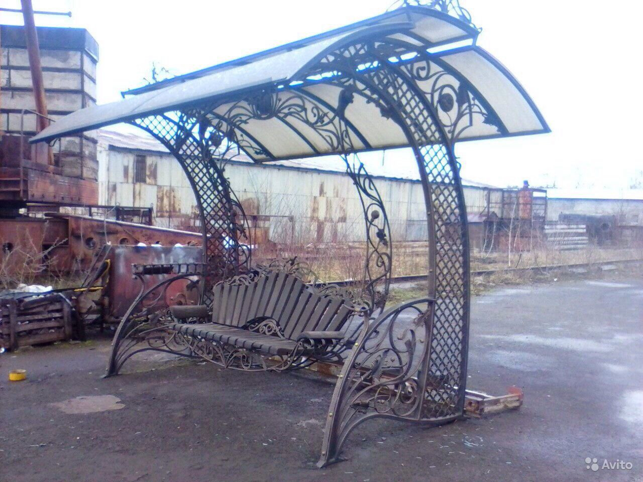 Лавки та лавки металеві для дачі