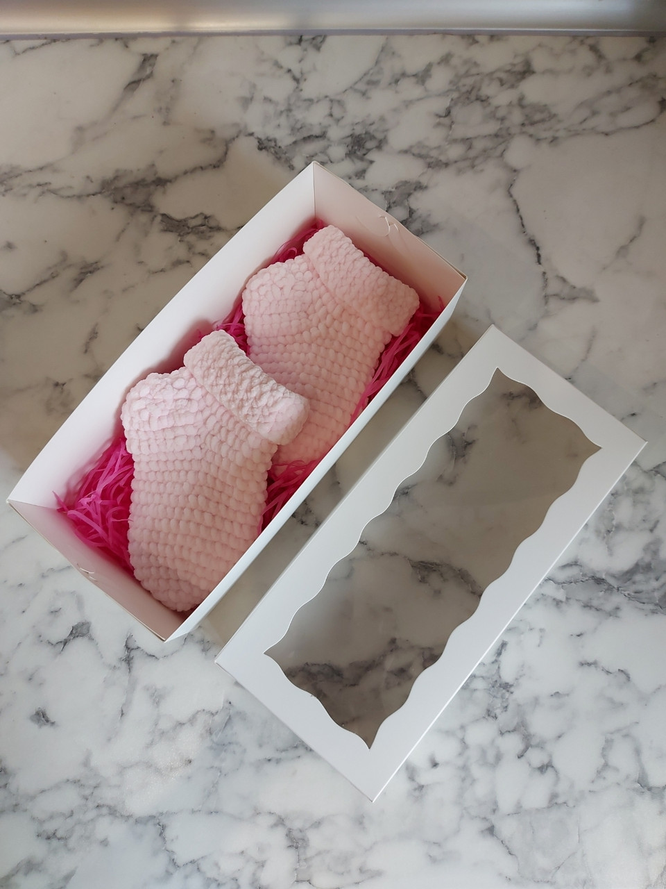 Шкарпетки дитячі вязані гачком рожеві на 1 рік, подарунковий набір для дівчинки