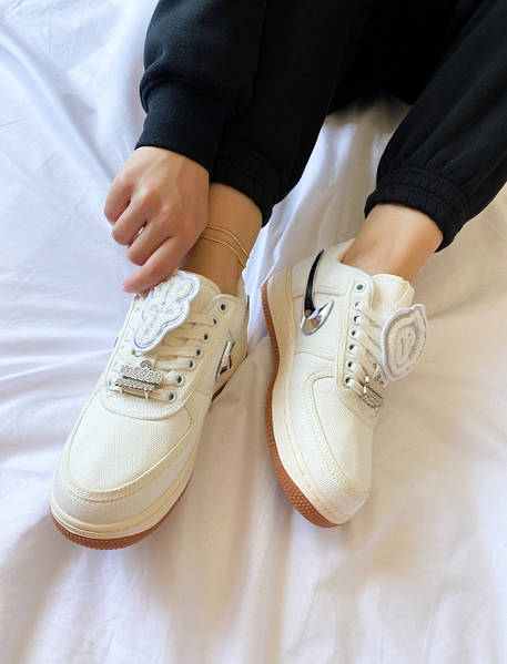 Nike air force 1 x travis scott sail best sale