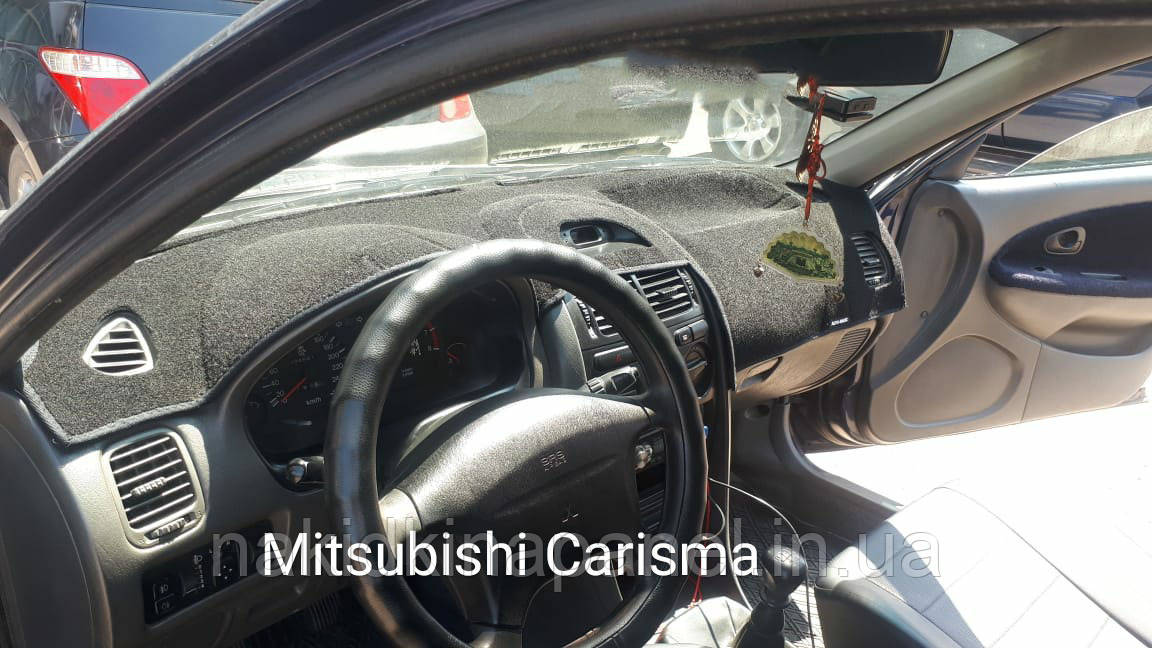 Накидка на панель приладів MITSUBISHI Carisma 1997-2003