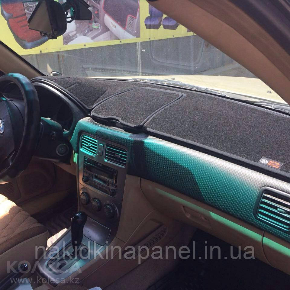 Накидка на панель приладів SUBARU Forester (2 пок., SG, ) 2002-2008