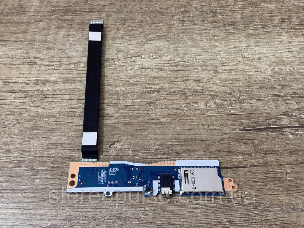 Плата FV440/FS441/FS540 NS-C121 для ноутбука Lenovo V15-IWL Original