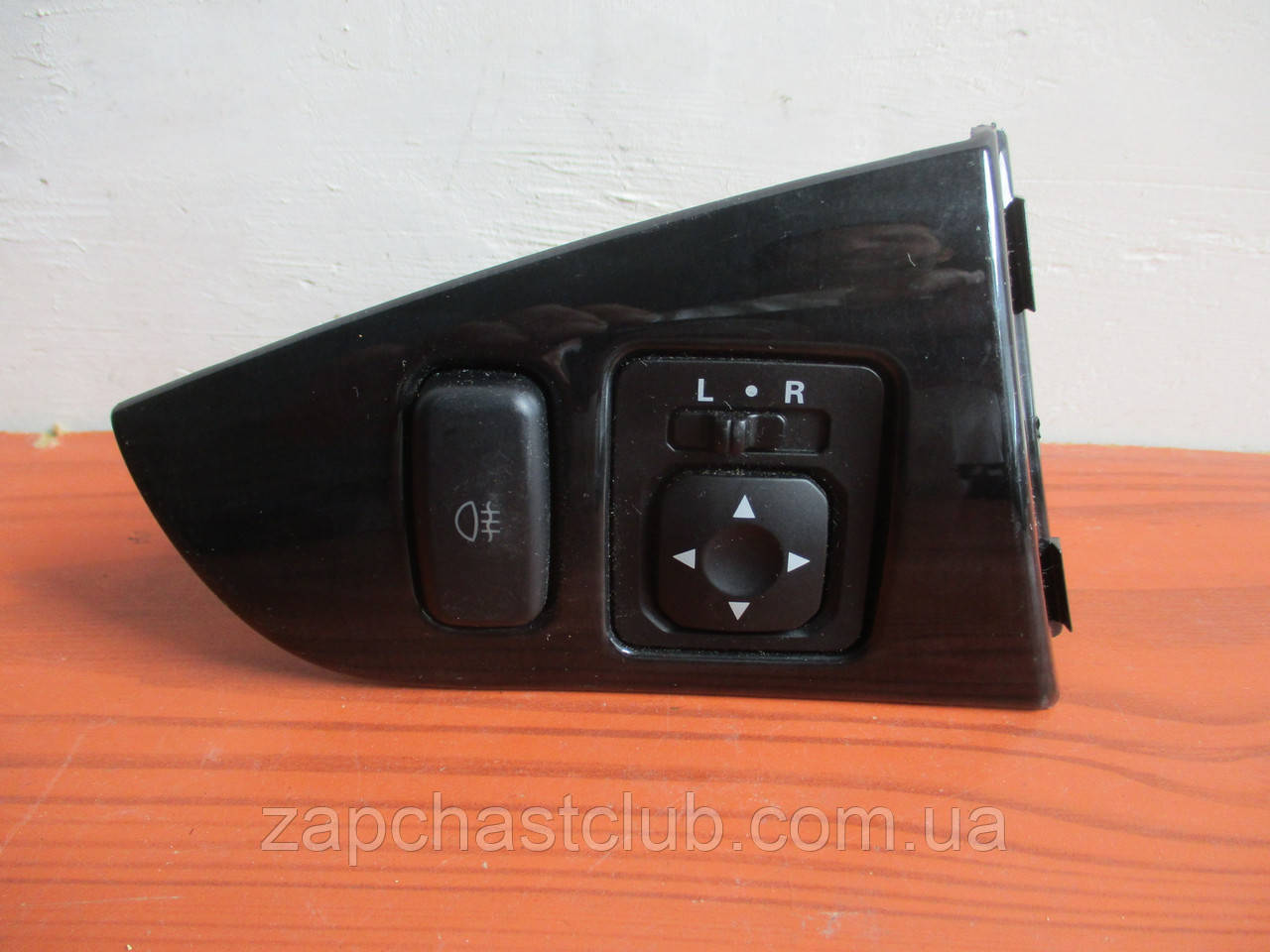 Накладка салону MR506517 з кнопками MR417977, MR190952 9915820 Lancer 9 Mitsubishi, фото 1