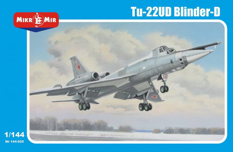 Пластикова модель 1/144 Mikro Mir 144-025 Радянський бомбардувальник ТУ-22 УД Blinder-D
