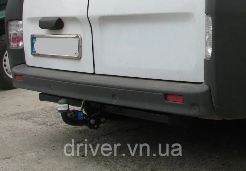 Фаркоп Opel Vivaro / Renault Trafic / Nissan Primastar 2001-2014, гак зйомний, фото 1
