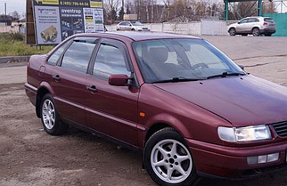 Дефлектори вікон,вітровики на Volkswagen Passat B3/B4 седан 1988-1993 (скотч)AV-Tuning