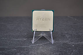 Процесор AMD Ryzen 7 1700 Socket AM4 (YD1700BBM88AE) Б/В (D2)
