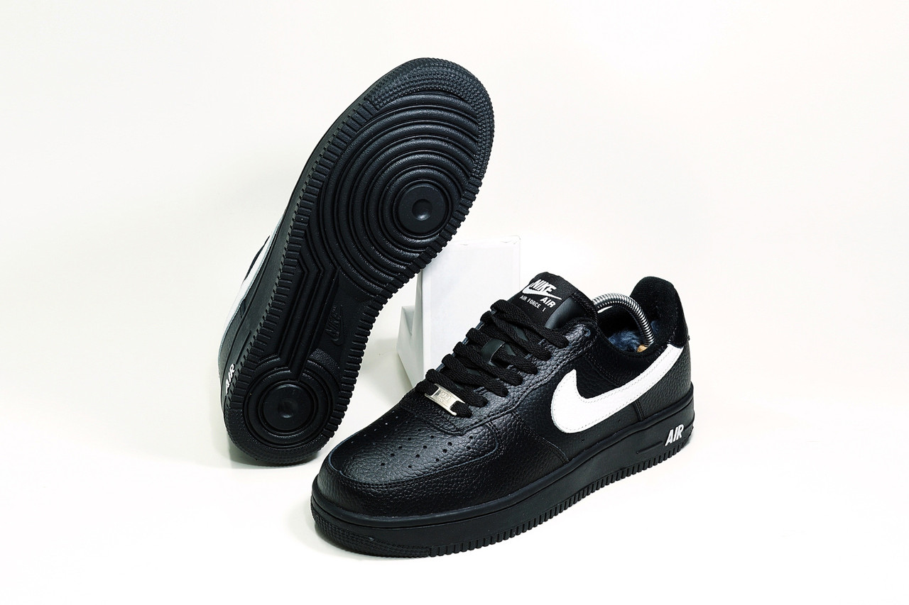 ПОВНА ОПЛАТА! ВЗУТТЯ З БРАКОМ! Чоловічі кросівки(на хутрі) Nike Air Force 1 чорні Nike Air Force 1 зимові — розпарювання 44 розміру (лівий 28 см, правий 27.5)