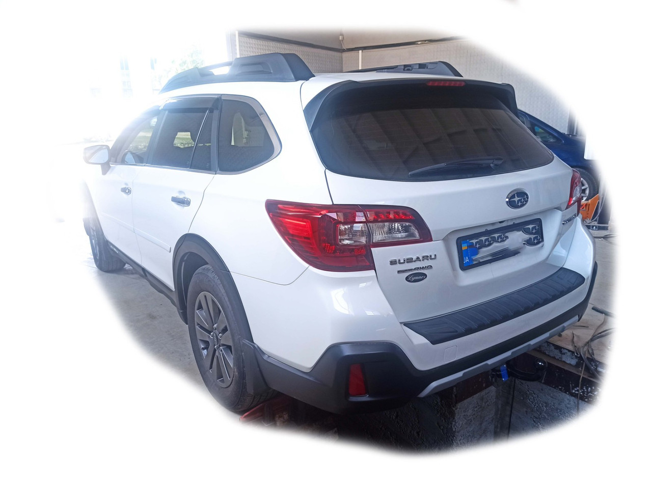 Фаркоп - Subaru Outback Кросовер Америка (2015-2019) з'ємний на двох болтах