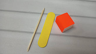 Одноразові набори для манікюру: міні бафик і пилка для нігтів, апельсинова паличка