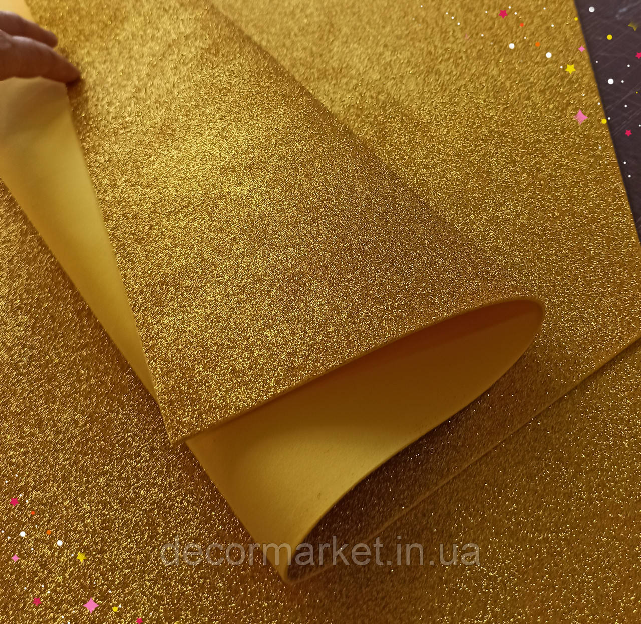 Фоаміран глітерний золотий 50 * 50 см 1 мм аркуш